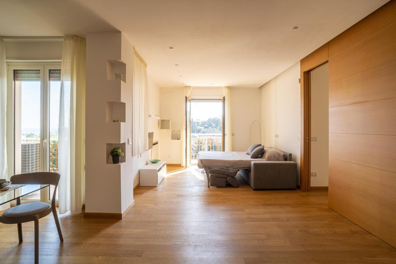 Apartamento Dimora Montereale Near The Sea Trani Exterior foto