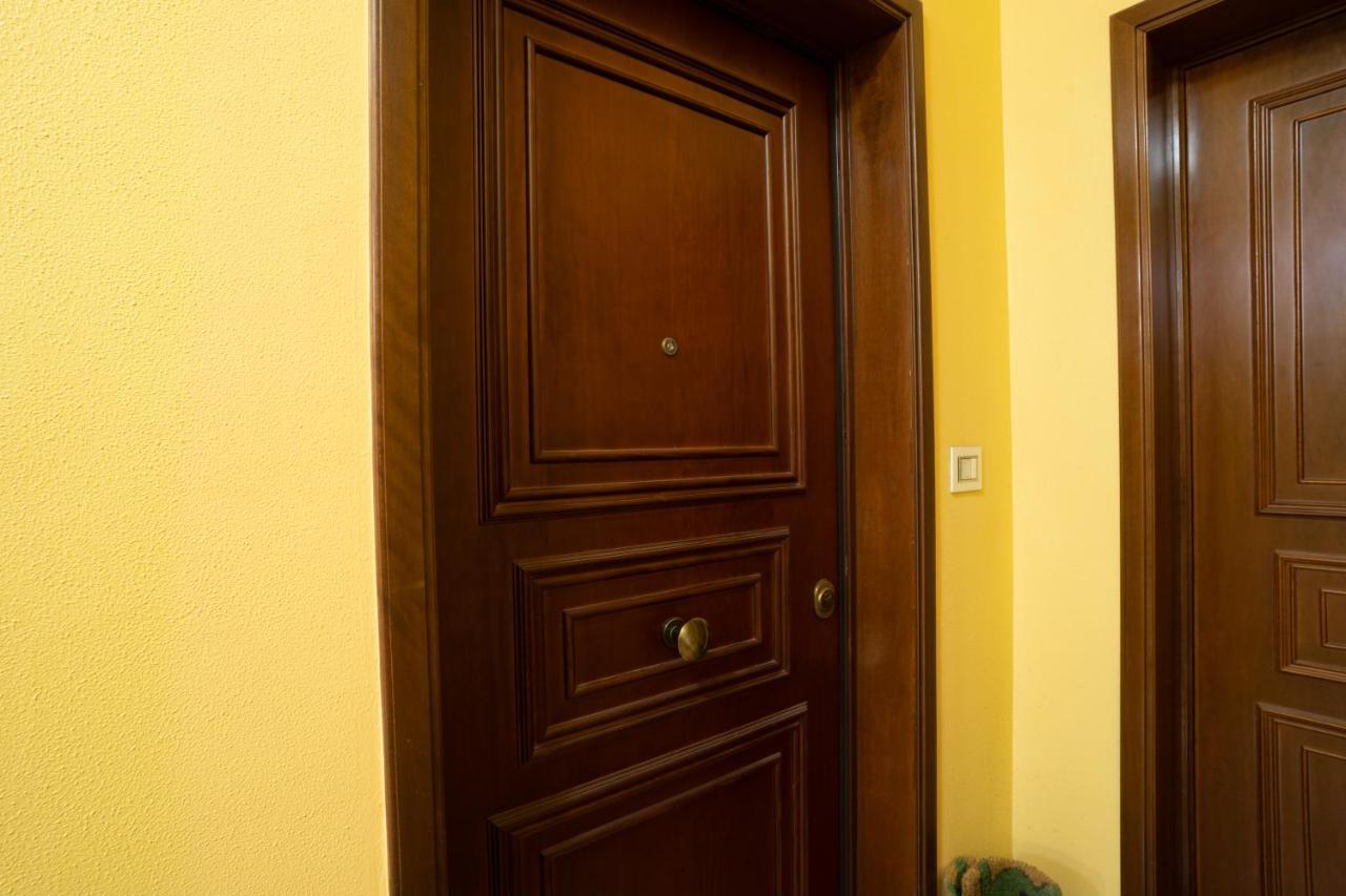 Apartamento Dimora Montereale Near The Sea Trani Exterior foto