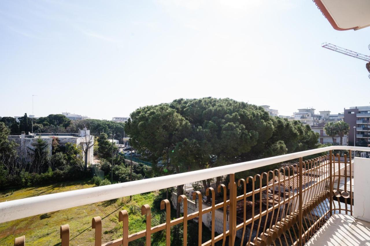 Apartamento Dimora Montereale Near The Sea Trani Exterior foto