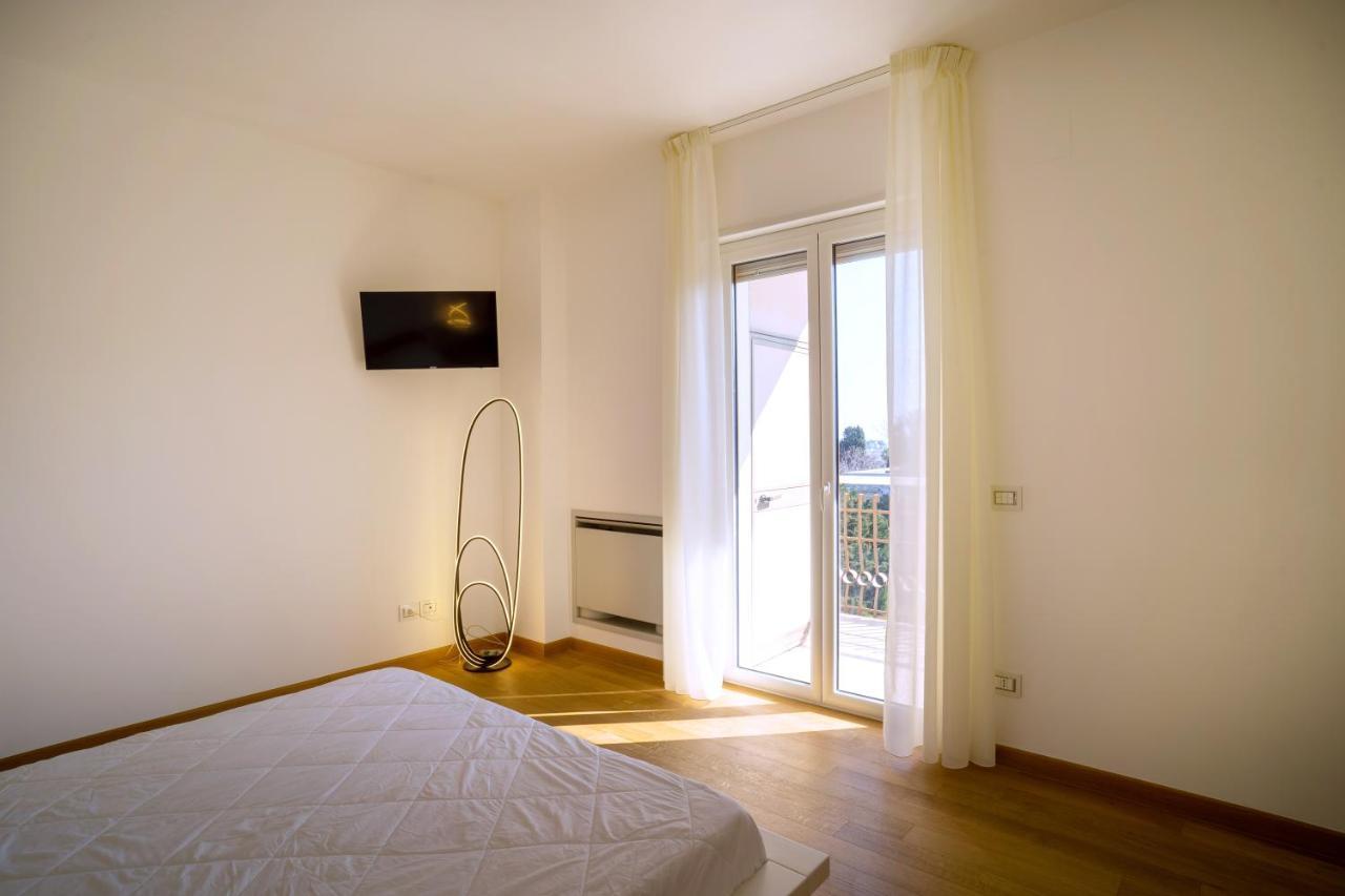 Apartamento Dimora Montereale Near The Sea Trani Exterior foto